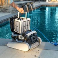 Dolphin E30 - Robot Nettoyeur de Piscine Creusée avec WIFI - Image 2